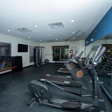 Comfort Suites Cedar Park Bagian luar foto