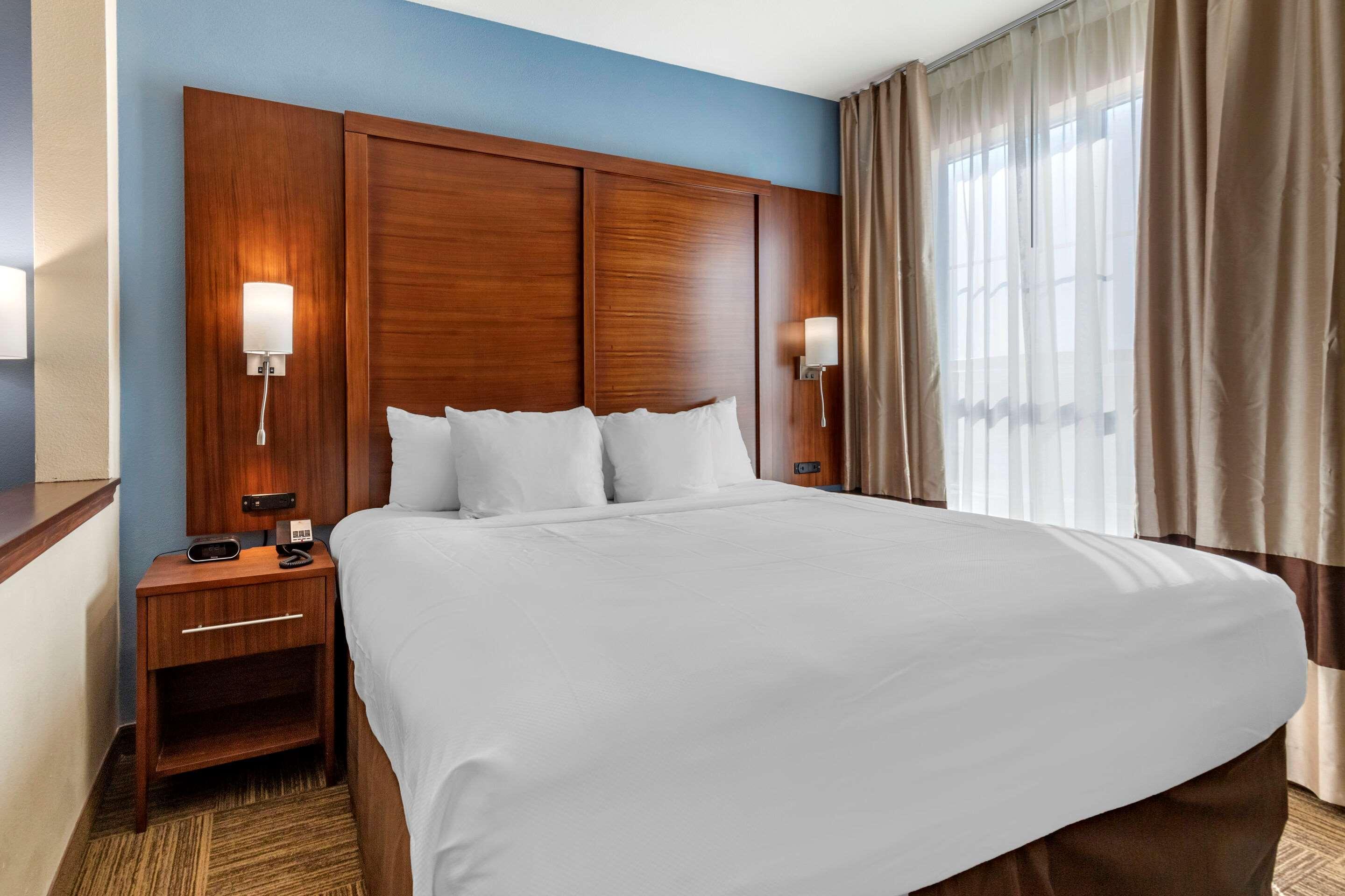 Comfort Suites Cedar Park Bagian luar foto