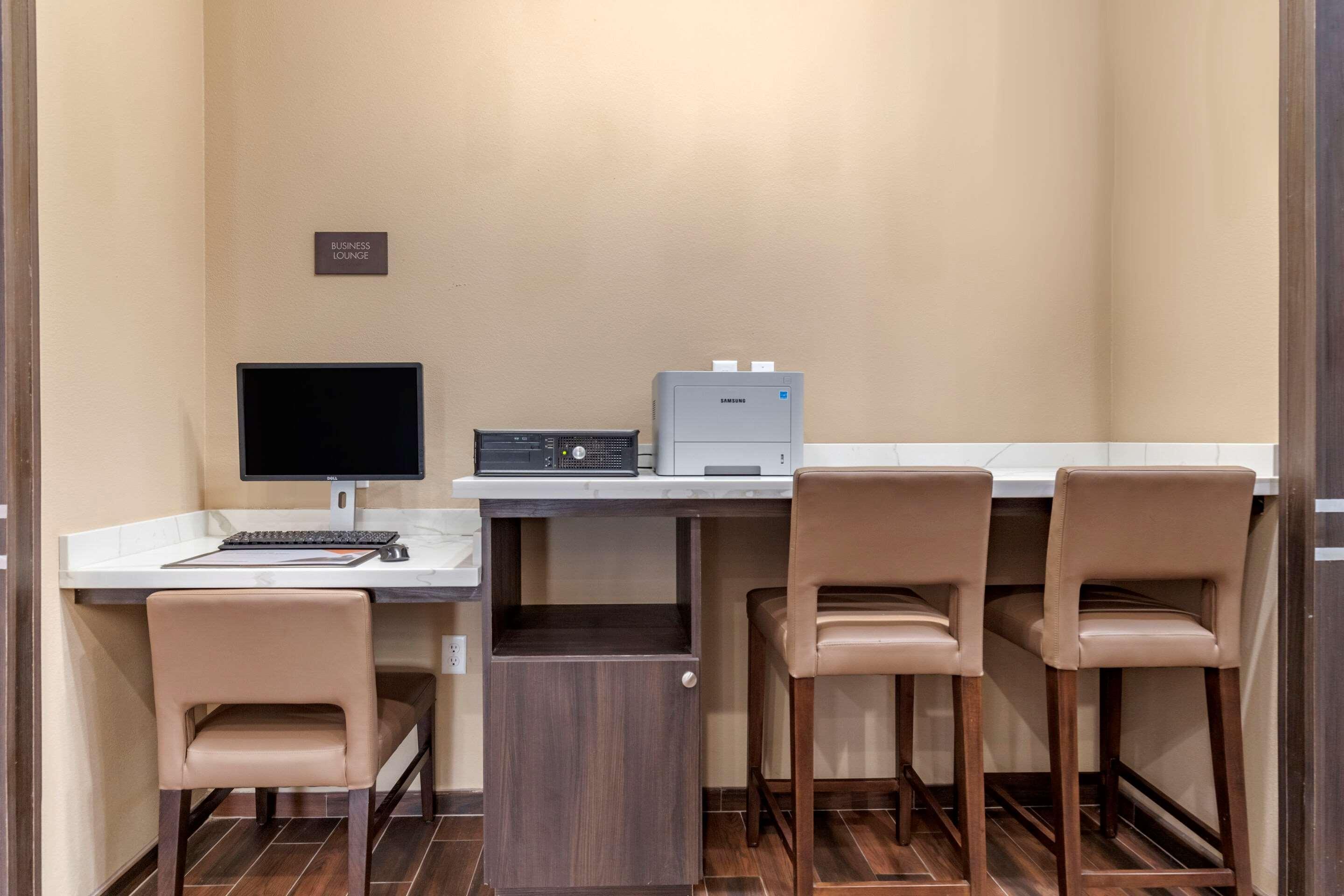 Comfort Suites Cedar Park Bagian luar foto