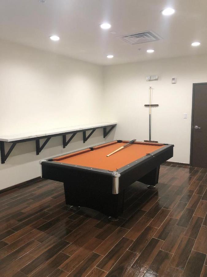 Comfort Suites Cedar Park Bagian luar foto